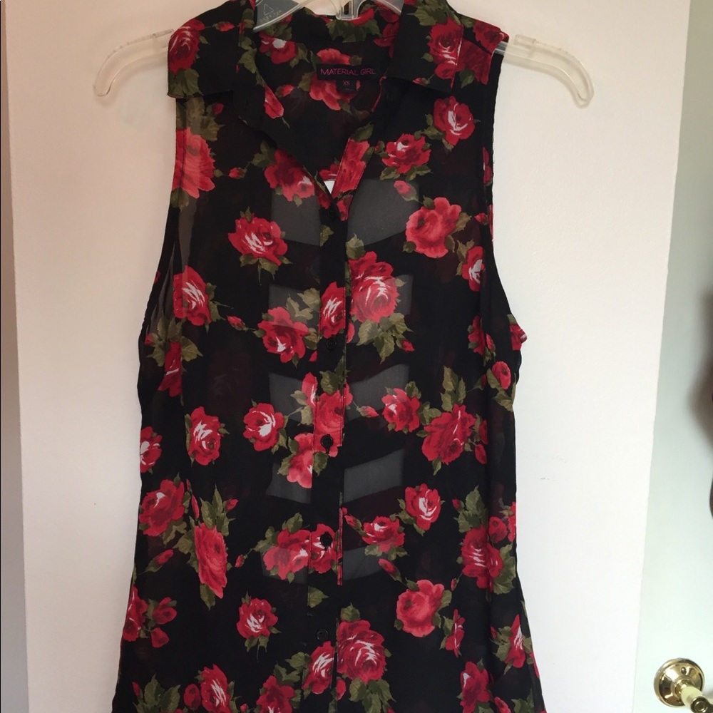 Floral tank top with back cutouts